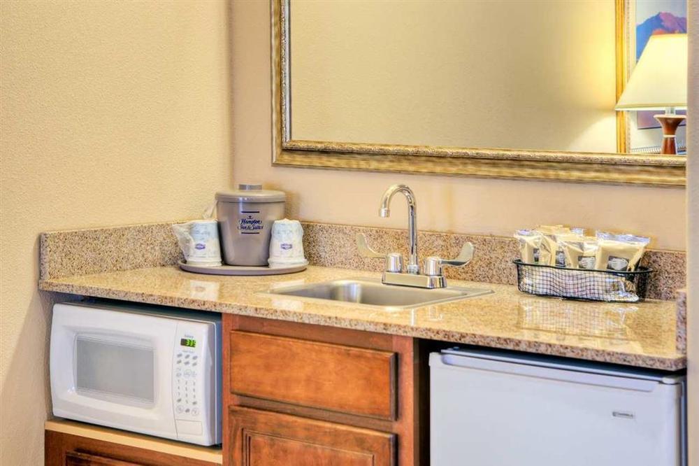 Hampton Inn & Suites Palmdale Quarto foto