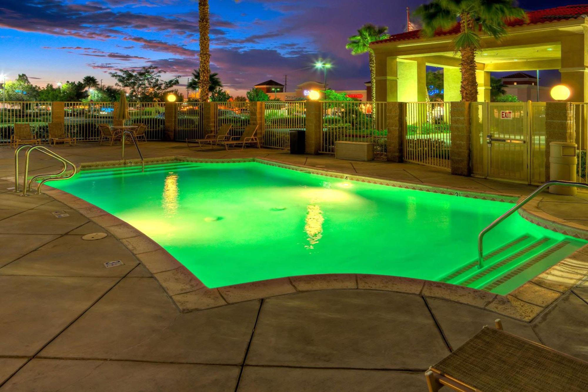 Hampton Inn & Suites Palmdale Exterior foto