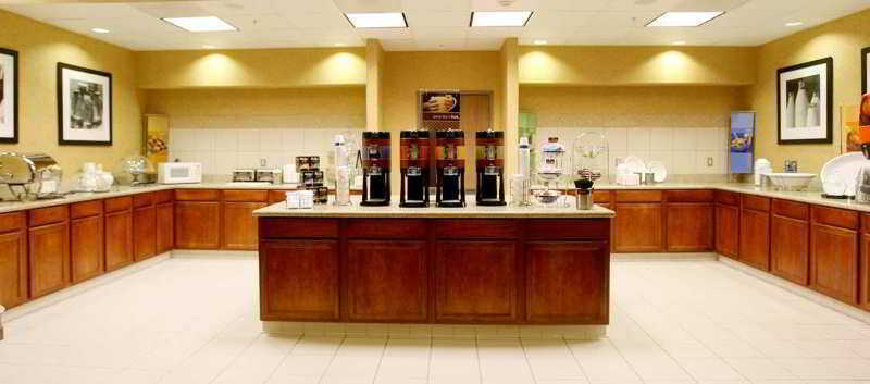 Hampton Inn & Suites Palmdale Restaurante foto